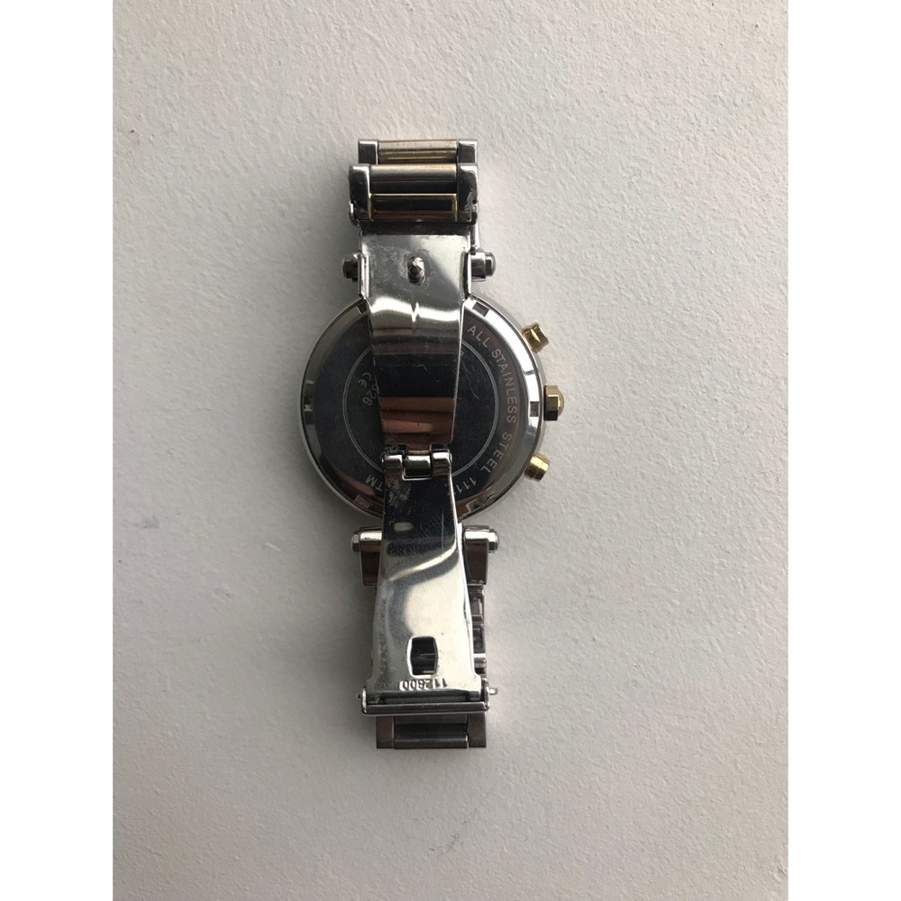 • MICHAEL KORS watch • - Picture 5 of 8